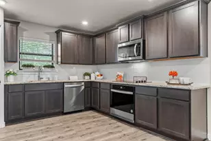 420 Huntingdon Dr, Irving, TX 75061 - Photo 13