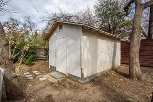 420 Huntingdon Dr, Irving, TX 75061 - Photo 25