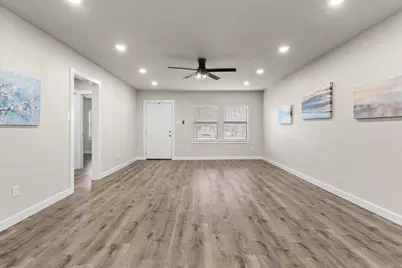 420 Huntingdon Drive, Irving, TX 75061 - Photo 7