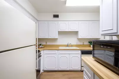 5949 Copperwood Lane #1158, Dallas, TX 75248 - Photo 11