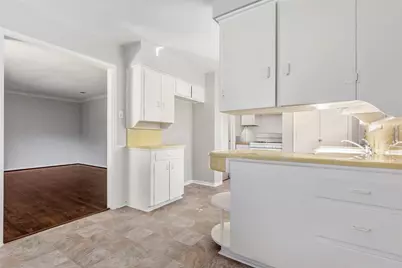 6520 Saint Moritz Avenue, Dallas, TX 75214 - Photo 11