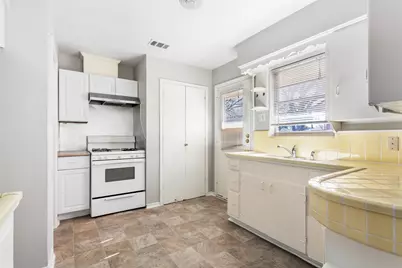 6520 Saint Moritz Avenue, Dallas, TX 75214 - Photo 15