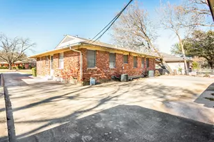 6520 St Moritz Ave, Dallas, TX 75214 - Photo 27