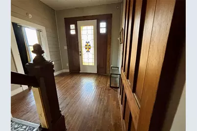 725 W 10th Street, Bonham, TX 75418 - Photo 3