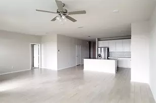 933 Ravenwood Ln, Van Alstyne, TX 75495 - Photo 1