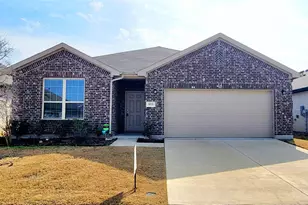 933 Ravenwood Ln, Van Alstyne, TX 75495 - Photo 3