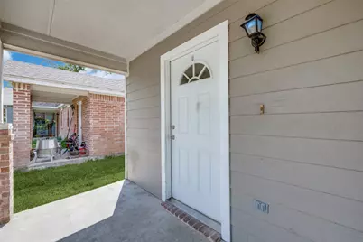 3518 8th Avenue, Fort Worth, TX 76110 - Photo 3