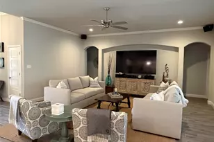 1021 Churchill Ln, Millsap, TX 76066 - Photo 7