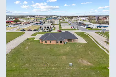 401 Center Court Drive, Bridgeport, TX 76426 - Photo 29