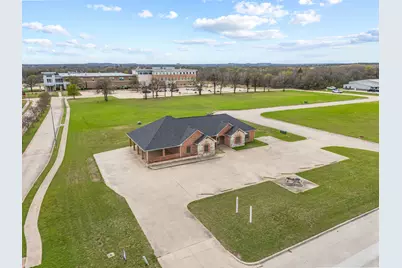 401 Center Court Drive, Bridgeport, TX 76426 - Photo 27