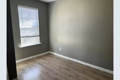 714 N Commerce Street, Gainesville, TX 76240 - Photo 17