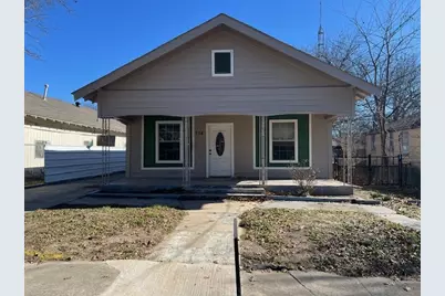 714 N Commerce Street, Gainesville, TX 76240 - Photo 1