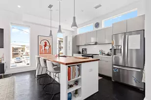 4805 Manett St, Dallas, TX 75204 - Photo 11