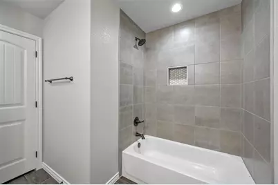 228 Saint Charles Drive #B, Springtown, TX 76082 - Photo 15