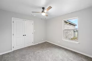 228 St Charles Dr, Springtown, TX 76082 - Photo 9