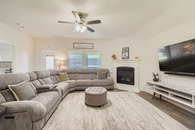 11301 Summer Rain Boulevard, Aubrey, TX 76227 - Photo 7