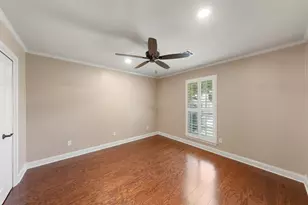 95 Village Cir, Waco, TX 76710 - Photo 13