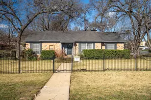 9551 E Lake Highlands Dr, Dallas, TX 75218 - Photo 1