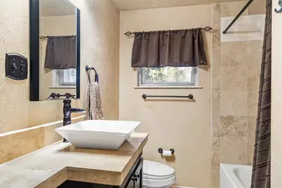 9551 E Lake Highlands Drive, Dallas, TX 75218 - Photo 23