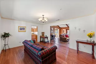 1433 Bowie Cir, Corsicana, TX 75110 - Photo 13