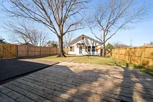 801 E Brown St, Ennis, TX 75119 - Photo 21