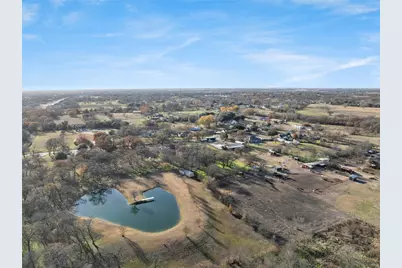 221 Saffle Road, Robinson, TX 76706 - Photo 35