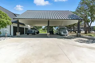 1000 Rambling Oaks Ln, Weatherford, TX 76088 - Photo 3