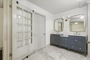 932 N Woods St, Sherman, TX 75092 - Photo 23