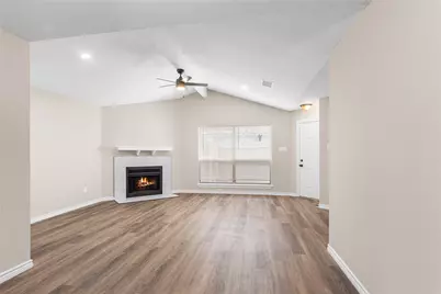 9903 Plainfield Drive, Fort Worth, TX 76108 - Photo 5