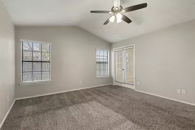 1517 Rockdale Drive, Arlington, TX 76018 - Photo 9