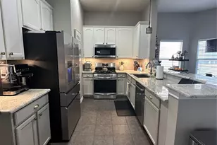 1109 Appalachian Ln, Savannah, TX 76227 - Photo 7