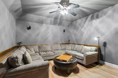 1131 Cahill Way, Shady Shores, TX 76208 - Photo 31