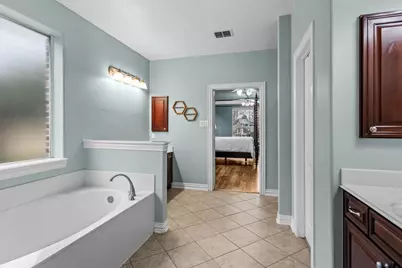 1131 Cahill Way, Shady Shores, TX 76208 - Photo 25