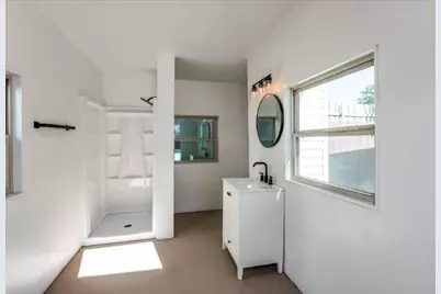 14147 Heartside Place, Farmers Branch, TX 75234 - Photo 9