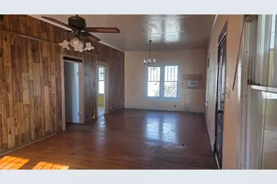 1509 Bois D Arc Street, Commerce, TX 75428 - Photo 3