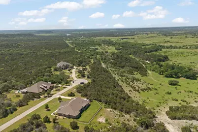8416 Darley Court S, Cleburne, TX 76033 - Photo 21