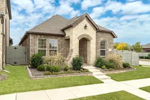 1000 Lamp Post Ln, Argyle, TX 76226 - Photo 1