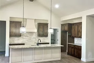 1008 Sabrina Ct, Weatherford, TX 76085 - Photo 13