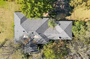 9734 Mixon Dr, Dallas, TX 75220 - Photo 21