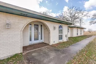 7325 Reed Rd, Azle, TX 76020 - Photo 3