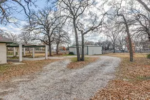 7325 Reed Rd, Azle, TX 76020 - Photo 5