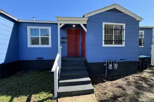 2645 Canberra Ct, Fort Worth, TX 76105 - Photo 3