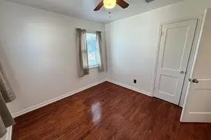 2645 Canberra Ct, Fort Worth, TX 76105 - Photo 15