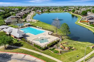 3921 Old Richwood Ln, Fort Worth, TX 76244 - Photo 3