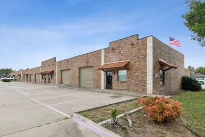 198 Brothers Boulevard, Red Oak, TX 75154 - Photo 1