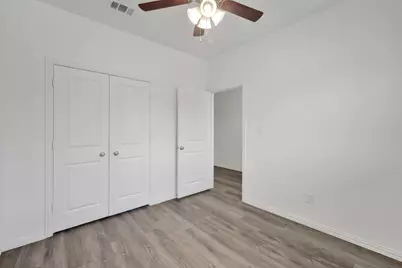 1606 Ash Crescent Street, Fort Worth, TX 76104 - Photo 17