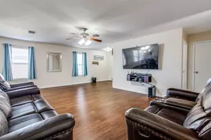 5005 Village Stone Ct, Fort Worth, TX 76179 - Photo 5