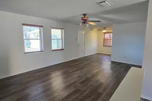 2014 Westwood Dr, Denton, TX 76205 - Photo 5