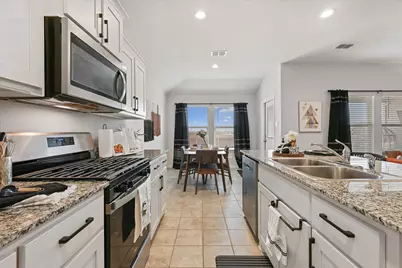 7916 Oaktown Drive, Fort Worth, TX 76131 - Photo 19