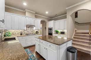 4711 Taylor Ln, Grapevine, TX 76051 - Photo 9